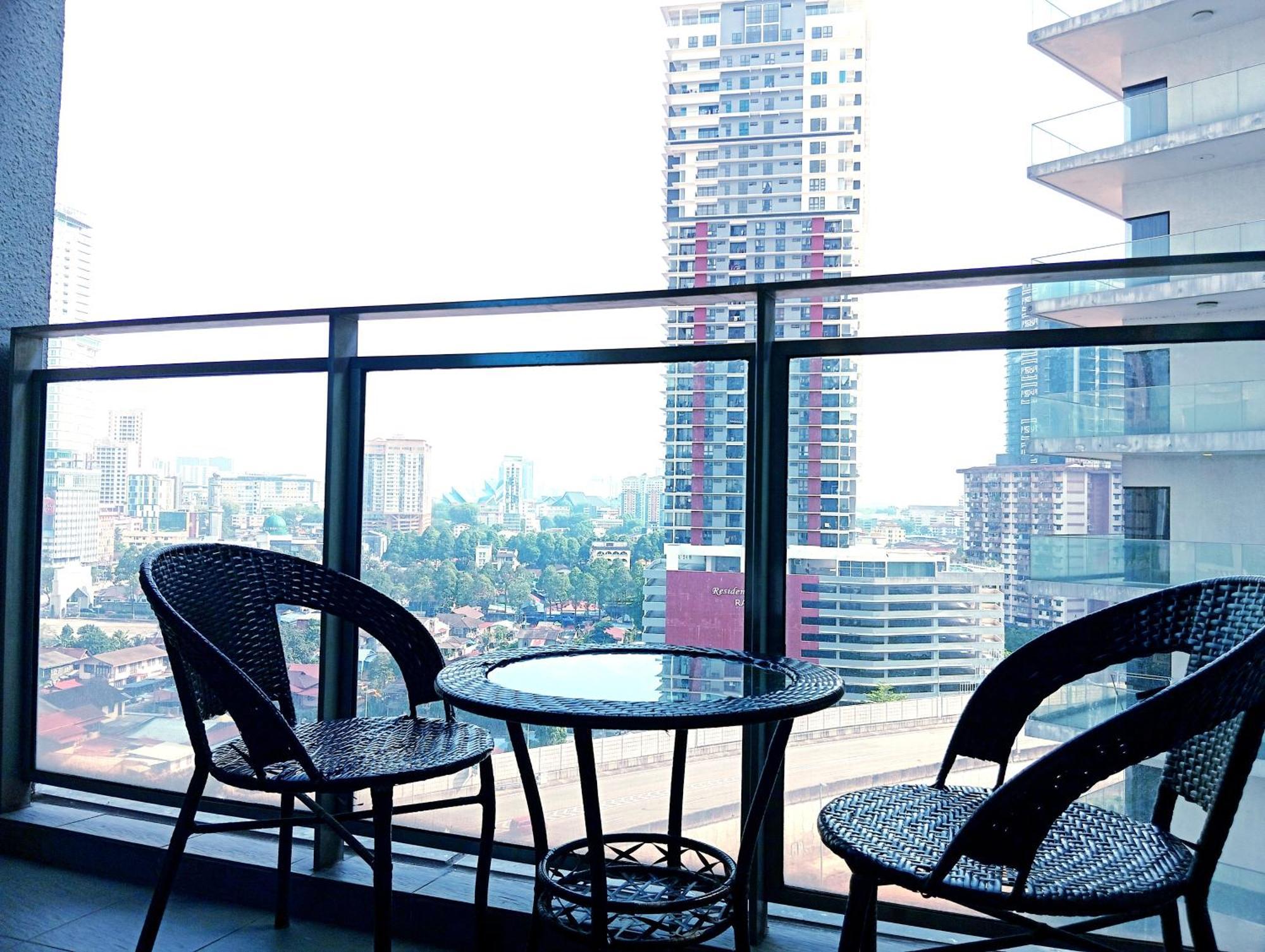 The Summer Suites At Kualalumpur Kuala Lumpur Exterior photo